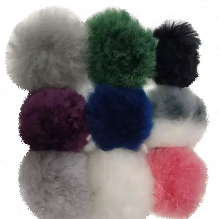 Baby Alpaca Fur Pom Poms D15
