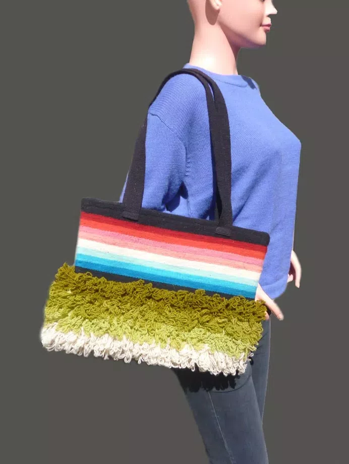Fashionable Andean Sheep Wool Handbag - Purse