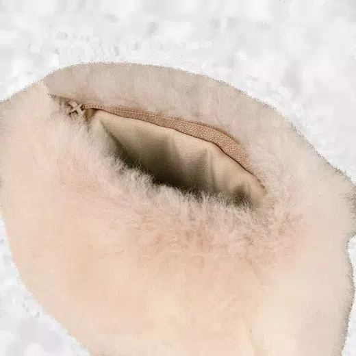 Finest Baby Alpaca Fur Neck d19